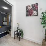 Zizas House T2 Palace بورتيماو