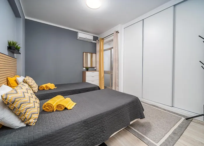 Zizas House T2 Palace Apartment