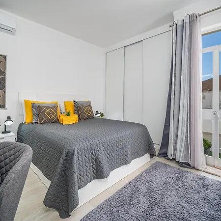 Apartment Zizas House T2 Palace