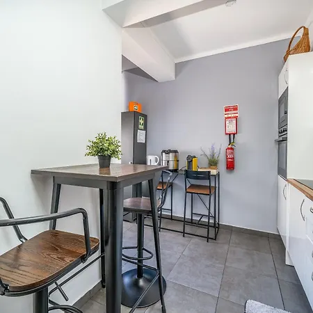 Zizas House T2 Palace Apartment *